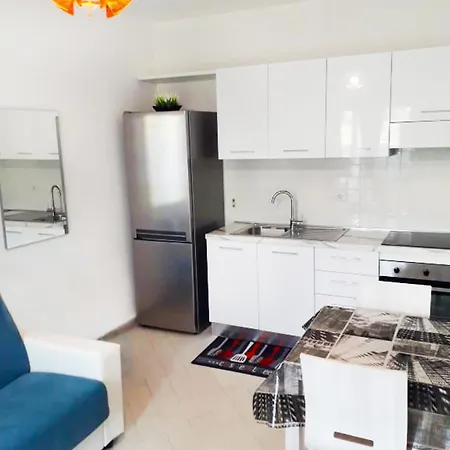 Affittimoderni Bouganville Vibo09 Апартаменты Viddalba
